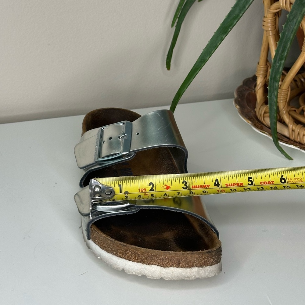 Birkenstock Arizona Sandals Silver Metallic Size 38 (US 7) Regular Fit - Picture 9 of 12